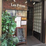 Les Freres - 