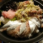 Marusa Suisannagoya Sakurayama Ten - よくばりサンマ丼