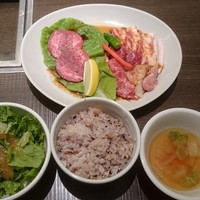 原宿焼肉 KINTAN - 