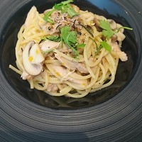 ディリット - スパゲッティ　富士の鶏と茸のラグーソース