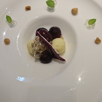 ディリット - 葡萄とレアチーズのホワイトチョコレートがけ