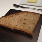 カンテサンス - メゾンカイザーのパン