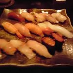 Kakureizakaya Uotatsu - お寿司１５貫セット