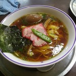 たいめいけん らーめんコーナー - ラーメン煮玉子トッピング