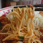 蒙古タンメン中本 - 西村タンタンメン＋ねぎ＋北極玉子の麺アップ
