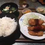 はんぶん - 本日の定食です！串揚げ〜