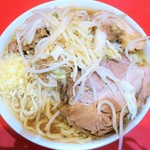 ラーメン二郎 - ラーメン小＋野菜ニンニク