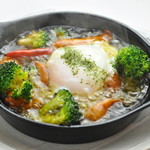 ・Chorizo and broccoli topped with warm egg