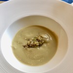 ＢＩＳＴＲＯ Ｂｏｎｎｅ－ｃｈｅｒｅ - 秋茄子のスープ
          茄子の甘みが口の中に広がる～(^^♪
          真ん中に刻んだ椎茸と茄子が良いアクセント！