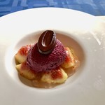ＢＩＳＴＲＯ Ｂｏｎｎｅ－ｃｈｅｒｅ - ☆イチジクの白ワインジュレがけブルーベリームース
         白ワインジュレがイチジク引き立てていて
         甘酸っぱいブルーベリームース美味しい！