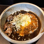 スパイスカレー とくじろう - ダブルカレー、温玉、牛筋肉　1,350円