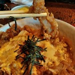 岡崎屋 - 表の名物海老天は煮込まれ衣モッチモチ