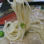 ラーメン さくら - 極細ストレート麺