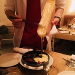 Cheese Tavern CASCINA - ・プライムビーフのタリアータ　ラクレットチーズと