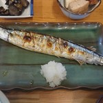 小料理 きぬや - さんま焼（さんま焼定食）