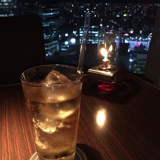 スカイラウンジ&イタリアン 「ウインドーズ オン ザ ワールド」_0