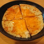 お好み焼き しずる - カリカリプレーンピザ