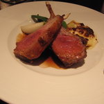 metro cafe でぐち弐番 - オーストラリア産骨付き子羊のロースト