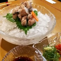 八べえ - 活鰻の冷しゃぶ、ぷりぷり食感と濃厚な旨味がやみつきに