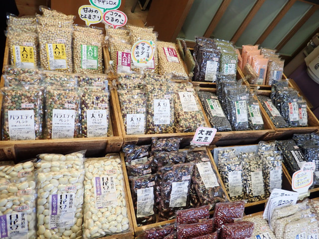 豆・雑穀の専門店 すずや 仙台朝市店（すずや穀物） - あおば通（その他）の写真