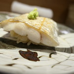 東麻布 天本 - 下にご飯があるのよ