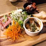 STEAK × WINE 肉バル LIMIT DISH - てっぱん会員様限定！スペシャルランチセット（サラダ、タンシチュー）