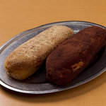 薄利多賣半兵ヱ - なつかしの学校給食メニュー♪揚げパンはキナコ味とココア味があります。