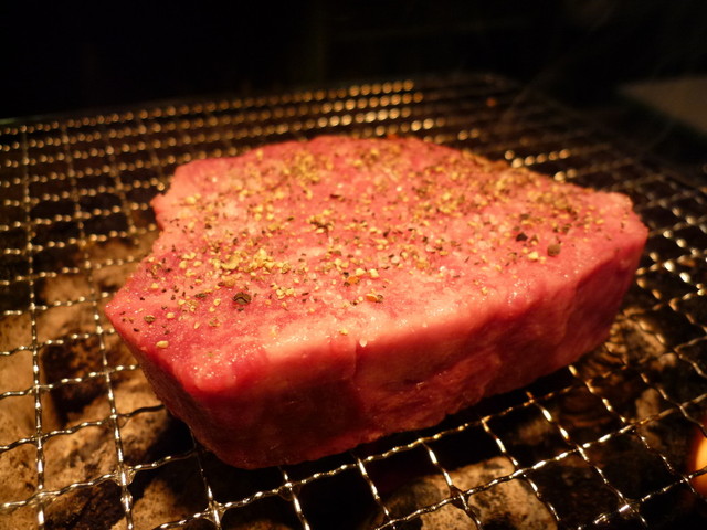 Yakiniku Dondon Amerikamura Ten