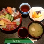 寿司正 - 昼ちらし(ご飯大)1200円