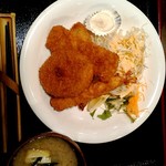 中村食堂 - Ｂ定食　ミックスフライ