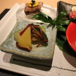 焼肉 強小亭 - 季節野菜の冷やし鉢