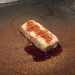 ステーキハウスZEN - 豆腐　タルタルソース・ニンニクのせ