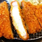 とんかつ 串揚げ ありが豚 - ランチ限定 いもぶたとんかつ定食　￥１０００って！旨すぎるし