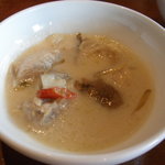 サイアムヘリテイジ東京 - 鶏肉のココナッツミルクスープ