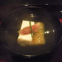 日本料理 晴山 - 焼き茄子と帆立真丈の椀