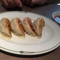 中国料理 美麗華 - ランチセットのニラ饅頭