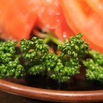 新料理 都留野 - トマトサラダ　ズームアップ