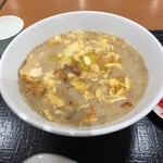 ラーメンく～た - 黄とんこつは玉子焼き入り