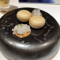 なかがわ - フォアグラの最中と明太子煎餅の上に烏賊そうめん