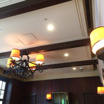 イノダコーヒ - 店内  証明