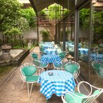 イノダコーヒ 本店 - テラス的な