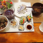 デトックス・ローフードプレート