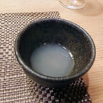 すし処 みや古分店 - 蒸し鮑の濃厚なエキス