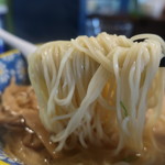 自家製麺 カミカゼ - 麺