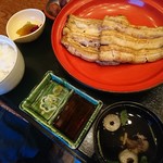 白焼き（イ）。3,550円也に御飯のセット