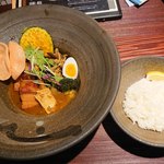 厚切りベーコンと3種のキノコカリーの巻