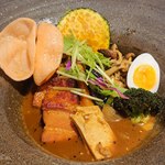 厚切りベーコンと3種のキノコカリーの巻