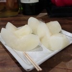 灯 - 右が新甘泉梨、左？？