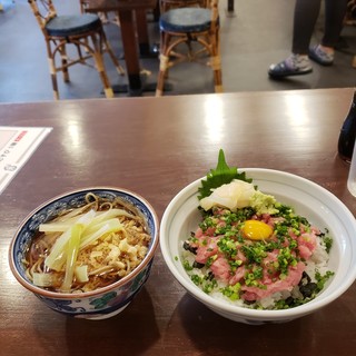 銀座の老舗蕎麦屋さんでランチネギトロ丼セット By Bernal そば所 よし田 銀座 そば 食べログ