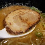 麺や いかり - チャーシュー